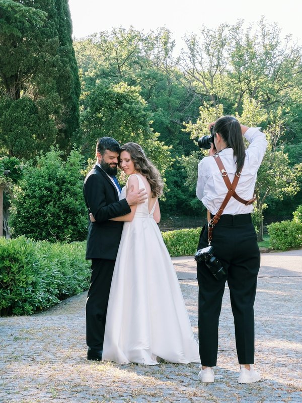 Le guide pour dénicher le photographe mariage de vos rêves